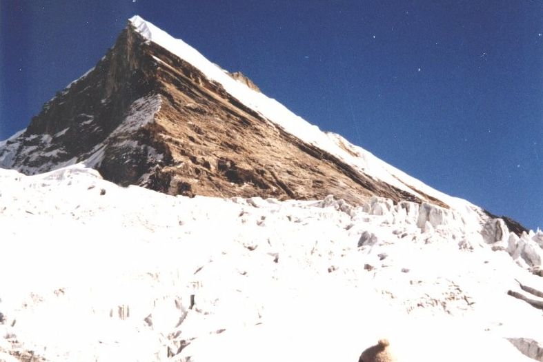 Tent Peak ( Tharpu Chuli ) on ascent of Rakshi Peak