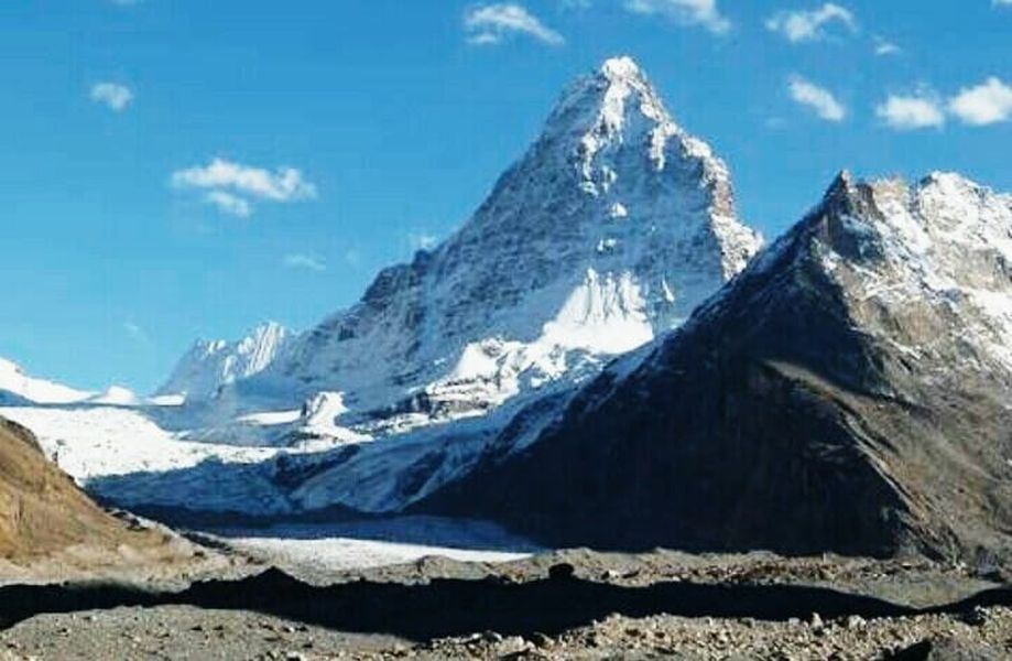 Hagshu ( 6515m )