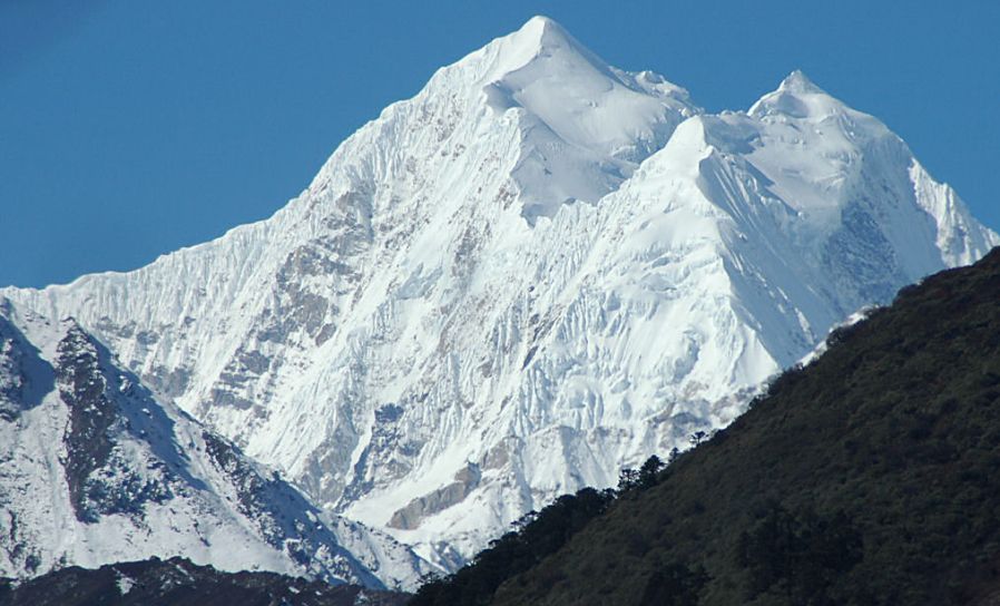 The Twins in the Kangchenjunga Region