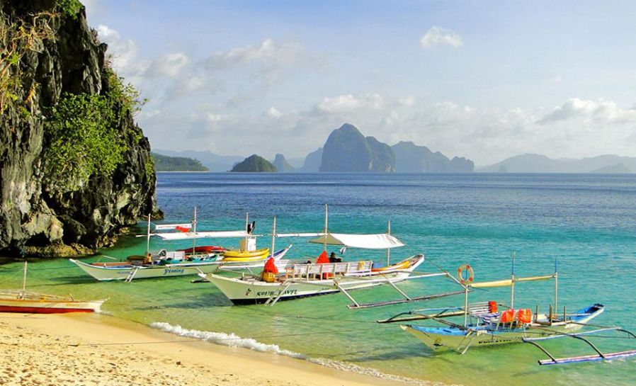 Boats at Beach at El Nido in Palawan