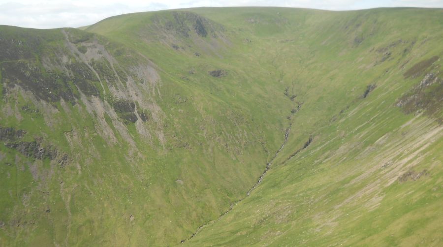 Hart Fell on the traverse to Saddle Yoke