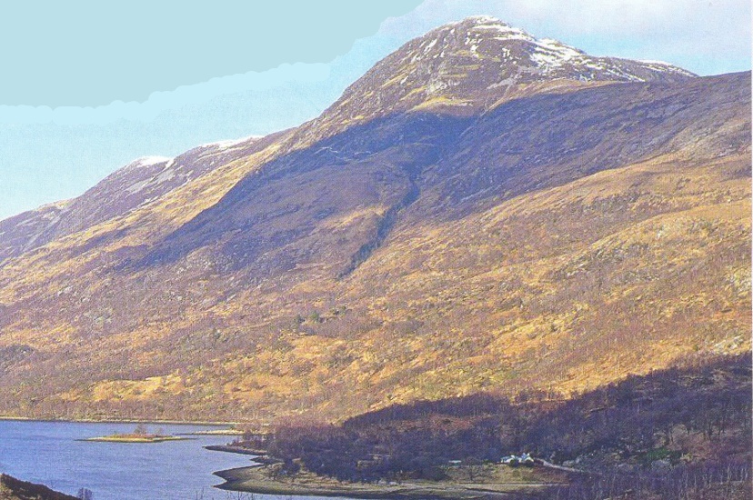 Mam na Gualainn above Loch Leven