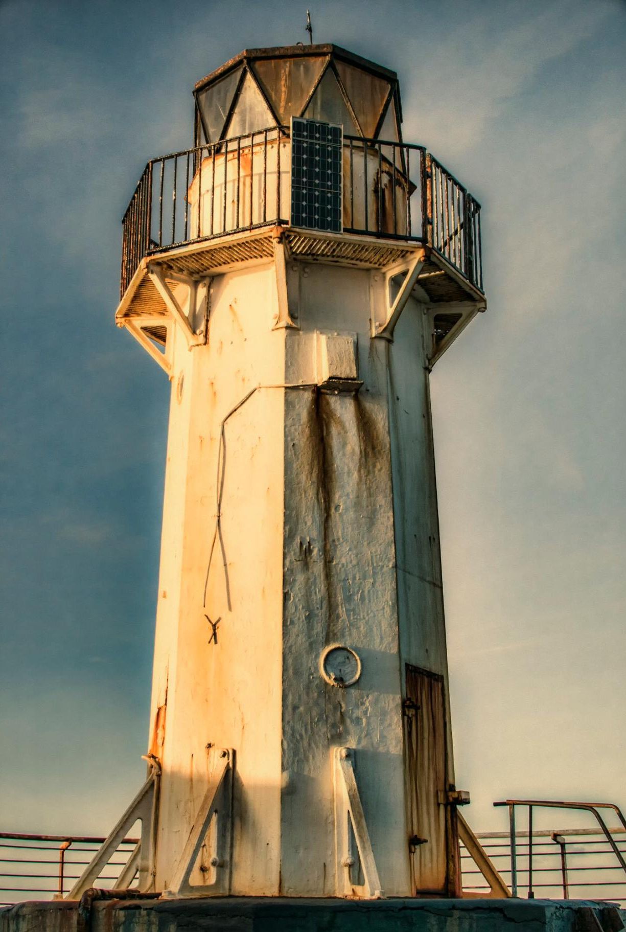 Lighthouse at Ardrossan