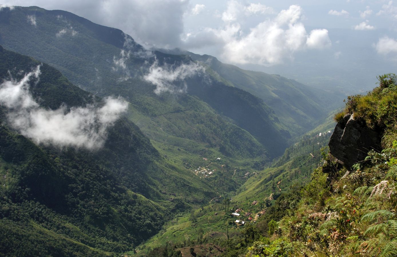 "World's End" in Horton Plains National Park