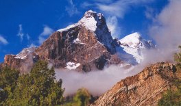 Adamtash in the Fan Mountains ( Pamiro-Alai ) of Tadjikistan, Central Asia